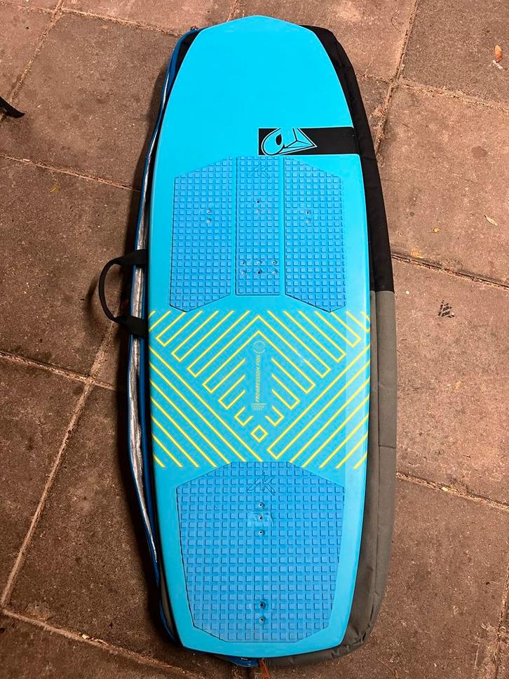 Airush Foilboard, Watersport en Boten, Golfsurfen, Gebruikt, Overige typen, Ophalen