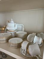 Royal Albert Val D’Or compleet servies in nieuwstaat, Ophalen, Zo goed als nieuw, Porselein, Overige stijlen