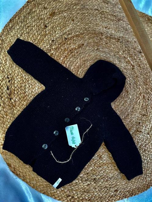 Baby vestje met capuchon in zwart maat 62-68., Kinderen en Baby's, Babykleding | Maat 68, Nieuw, Jongetje of Meisje, Truitje of Vestje