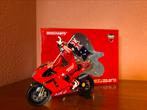 MINICHAMPS 1:12 CASEY STONER wereldkampioen 2007 DUCATI, Hobby en Vrije tijd, Modelauto's | 1:5 tot 1:12, Ophalen of Verzenden