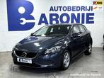 Volvo V40 2.0 D2 Momentum, Auto's, Voorwielaandrijving, Gebruikt, Euro 6, 4 cilinders
