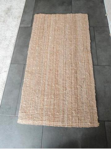 Beige vloerkleed 80x150 cm beschikbaar voor biedingen