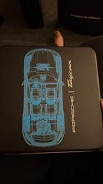 Porsche limited edition T shirt met kist, Maat 48/50 (M), Zwart, Ophalen of Verzenden, Zo goed als nieuw