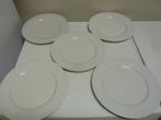 5 Witte diner borden. White basic., Gebruikt, Ophalen of Verzenden, Bord(en), Overige stijlen