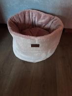 Te koop luxe katten mand design by lotte, Dieren en Toebehoren, Ophalen of Verzenden, Zo goed als nieuw