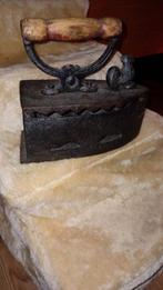 Gietijzeren kolen-strijkijzer.+ zeldzame as rooster, Antiek en Kunst, Ophalen of Verzenden