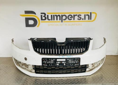 Bumper Skoda Octavia 5E 2021-2023 5E0807221 Voorbumper, Auto diversen, Tuning en Styling, Ophalen of Verzenden