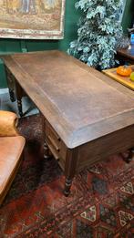 Groot antiek plat bureau, Antiek en Kunst, Ophalen