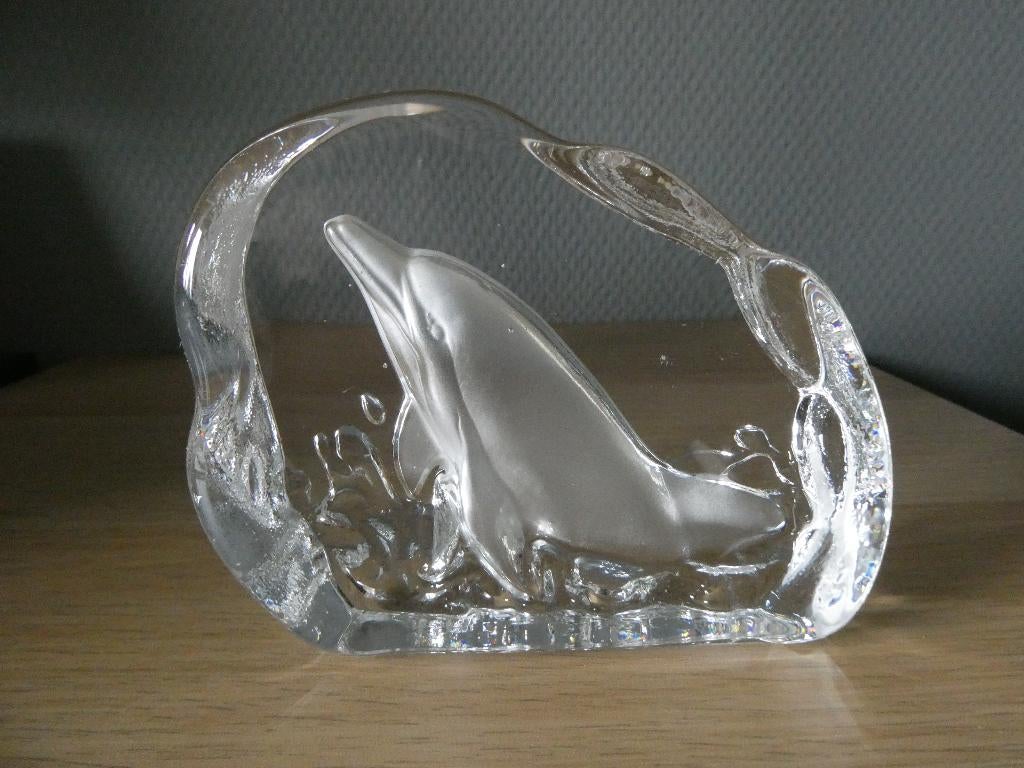 Kristal beeldje van Mats Jonasson, DOLFIJN, Verzamelen, Ophalen of Verzenden, Zo goed als nieuw, Dier