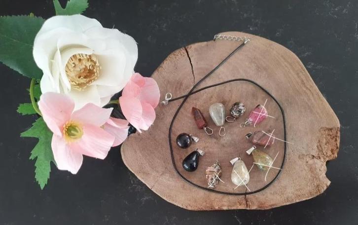 5 edelsteen hangers - 5 voor 4,-, Sieraden, Tassen en Uiterlijk, Kettinghangers, Nieuw, Steen of Mineraal, Zwart, Overige voorstellingen