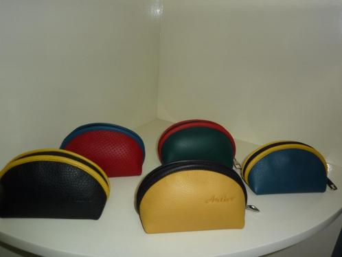Artivo leren make-up tas toilettas rundleer nieuw, Sieraden, Tassen en Uiterlijk, Toilettassen, Nieuw, Verzenden
