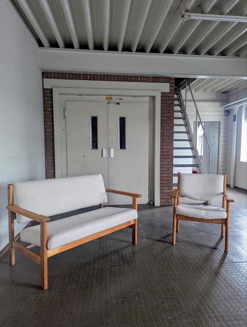 Deense design 2-zits bank & fauteuil Hans Wegner voor Getama, Huis en Inrichting, Banken | Bankstellen, Zo goed als nieuw, Rechte bank