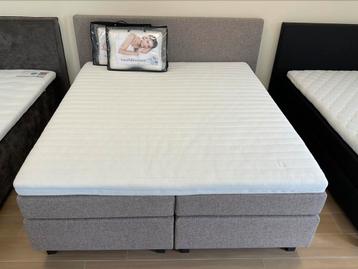 ️OUTLET Boxspring 180-200 MERK: Van Landschoot  beschikbaar voor biedingen