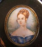 Antiek handgeschilderd miniatuur portret dame /14, Verzenden