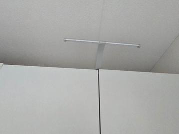 Ikea Pax Kasten en Malm Ladekast met Verlichting - afbeelding 4