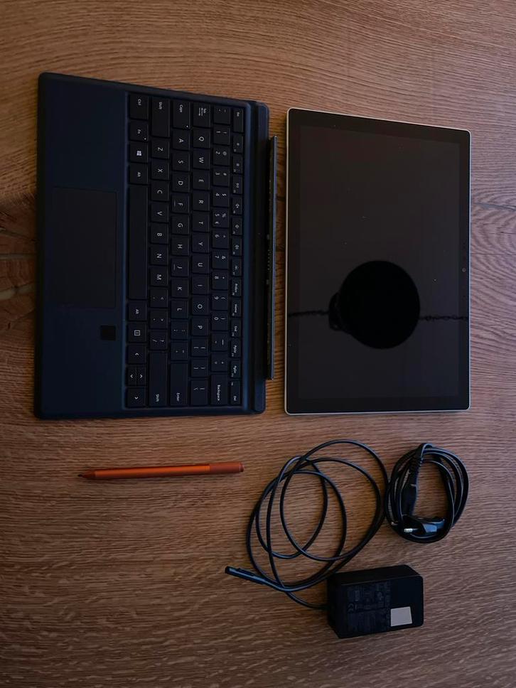 Microsoft Surface Pro 7 - i5, 8GB RAM, 128GB SSD, Computers en Software, Windows Laptops, Zo goed als nieuw, 12 inch, SSD, 2 tot 3 Ghz