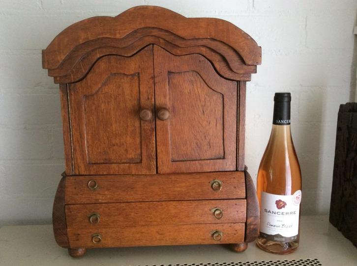 eiken miniatuur kabinetje leerlingstukje, Antiek en Kunst, Antiek | Meubels | Kasten, Ophalen of Verzenden