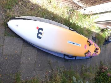 Windsurfplank Mistral beschikbaar voor biedingen