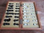 Mooi Schaakspel schaakbord in houten kistje van 24 cm., Ophalen of Verzenden, Zo goed als nieuw
