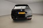 BMW iX xDrive50 | Sportpakket | Laserlicht | Leder | HUD | A, Auto's, BMW, Automaat, 660 min, Stof, Gebruikt