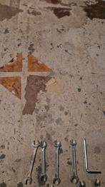 Grote Partij Montagegereedschap (Steeksleutels & Inbus), Ophalen of Verzenden, Zo goed als nieuw