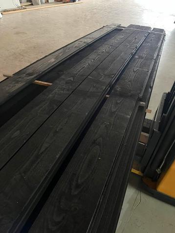 Zweeds rabat douglas 1,1/2,2 x 18 x 5m beschikbaar voor biedingen