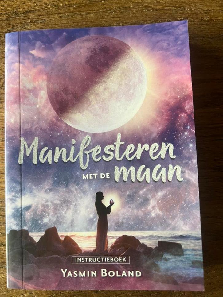 Yasmin Boland - Manifesteren met de maan, Boeken, Esoterie en Spiritualiteit, Zo goed als nieuw, Achtergrond en Informatie, Astrologie