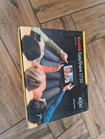 Kodak EasyShare S730 Digitale Fotolijst beschikbaar voor biedingen