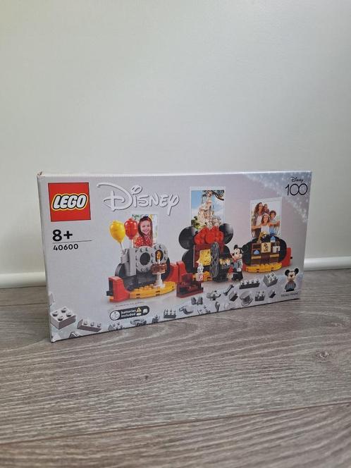 Lego 40600 - Eerbetoon aan 100 jaar Disney, Kinderen en Baby's, Speelgoed | Duplo en Lego, Nieuw, Lego, Complete set, Ophalen of Verzenden