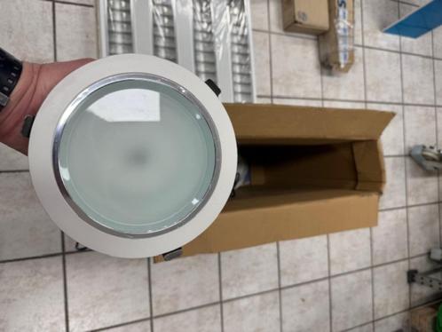 5x Downlight 19x19cm 25w 4000K, Huis en Inrichting, Lampen | Spots, Nieuw, Ophalen