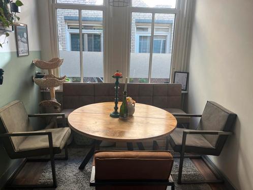 Stoere industriële eetkamerstoelen + bank, nieuwprijs €1200, Huis en Inrichting, Banken | Complete zithoeken, Zo goed als nieuw