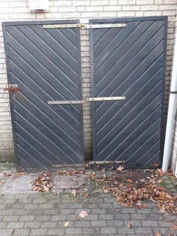 Schuttingdeuren beschikbaar voor biedingen