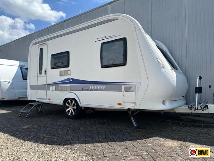 Hobby 410 SFE Excellent Mover Fietsrek Voortent, Caravans en Kamperen, Caravans, Bedrijf, 750 - 1000 kg, Treinzit, Hobby, Frans bed