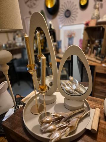 Spiegel Susan L Beige - Tafelspiegel Modern beschikbaar voor biedingen