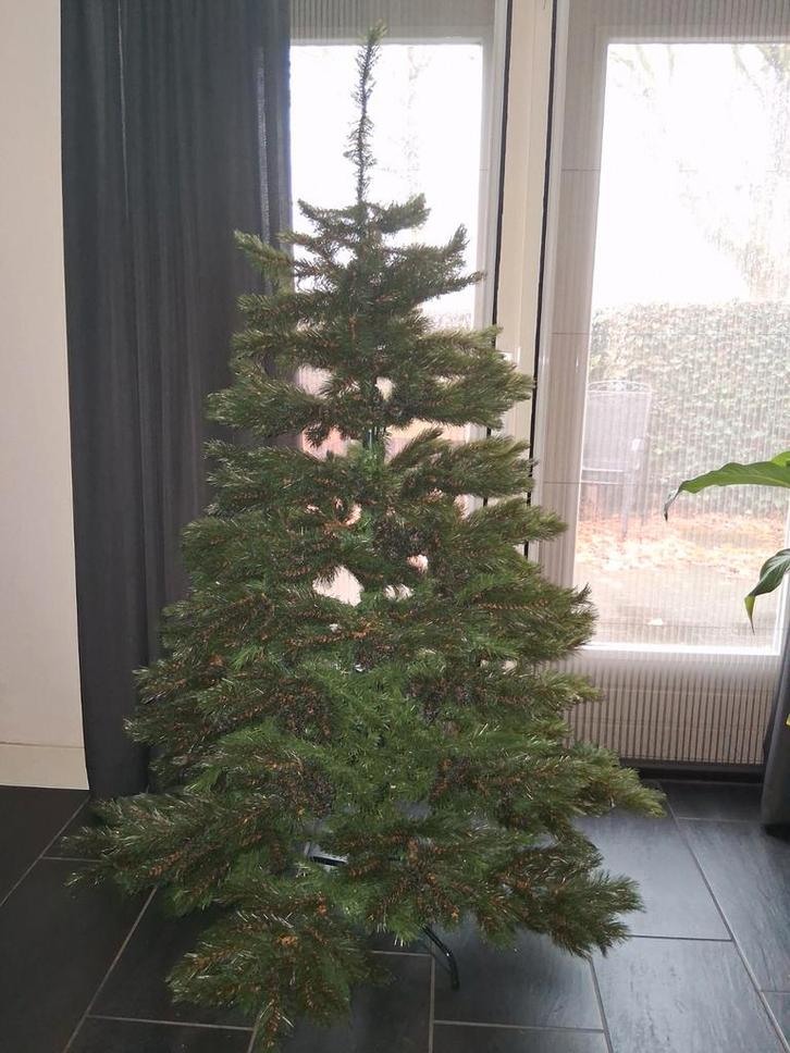 Grote kerstboom (175cm) - zo goed als nieuw!, Diversen, Kerst, Ophalen