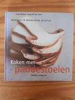 J. Malouf - Koken met paddestoelen, Boeken, J. Malouf, Tapas, Hapjes en Dim Sum, Ophalen of Verzenden, Zo goed als nieuw