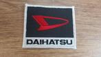 Daihatsu logo kleding patch opnaai embleem, Ophalen of Verzenden, Gebruikt, Auto's