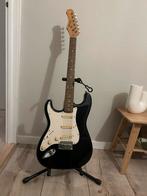 Linkshandige elektrische gitaar + versterker, Muziek en Instrumenten, Snaarinstrumenten | Gitaren | Elektrisch, Gebruikt, Met versterker