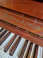 Roth & Junius. Prachtige piano, geheel authentiek!, Muziek en Instrumenten, Piano's, Ophalen, Gebruikt, Bruin