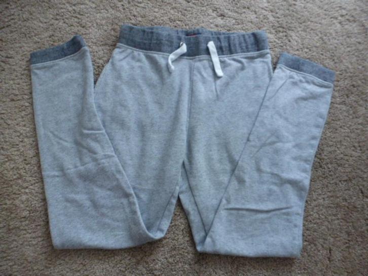 SPLINTERNIEUW 2 grijs gestreepte JOGGING BROEKEN maat S, Kleding | Heren, Sportkleding, Nieuw, Algemeen, Maat 46 (S) of kleiner
