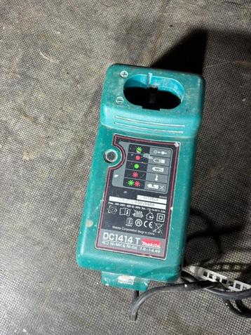 Makita DC1414 T, Aculader beschikbaar voor biedingen