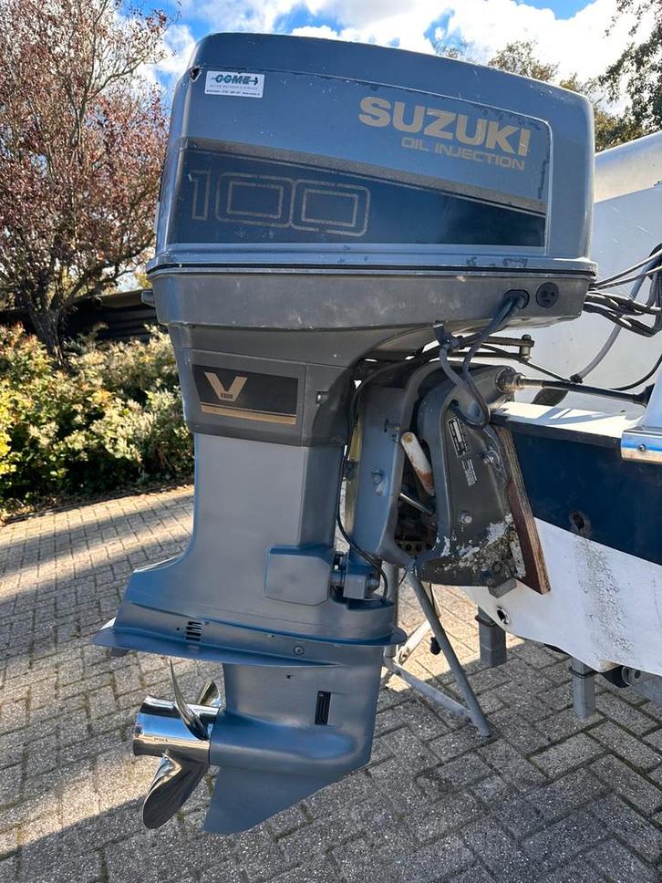 Suzuki DT 100 pk 2 takt opknapper, Watersport en Boten, Bootonderdelen, Gebruikt, Motor en Techniek, Motorboot, Ophalen