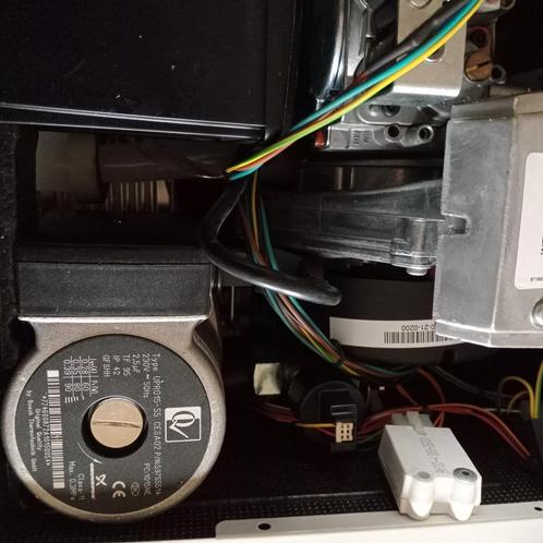 Nefit Proline combi ketel, Doe-het-zelf en Verbouw, Verwarming en Radiatoren, Gebruikt, Cv-ketel of Combi-ketel, 800 watt of meer
