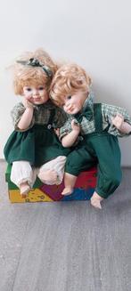 Set van 2 poppen, Ophalen of Verzenden, Gebruikt, Pop