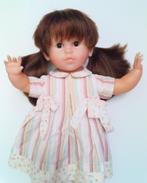 Corolle pop 36 cm bruin haar poseerbaar, Ophalen of Verzenden, Gebruikt, Pop