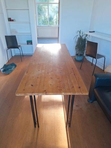 Eettafel 190 x 70 cm beschikbaar voor biedingen