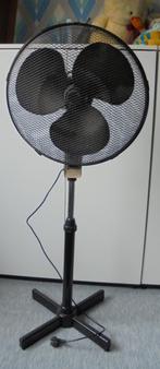Statiefventilator., Ophalen, Zo goed als nieuw, Statiefventilator