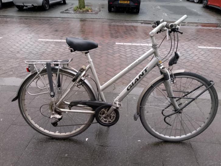 Giant Custom SL d50 damesfiets /tourfiets, Fietsen en Brommers, Fietsen | Dames | Damesfietsen, Gebruikt, Giant, Versnellingen