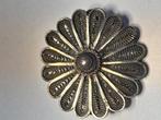 Zilveren filigraan broche stempels  NK * .in zwaard 835, Sieraden, Tassen en Uiterlijk, Broches, Minder dan 4 cm, Ophalen of Verzenden