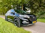 Hyundai Tucson Premium 177pk Xenon/Led, 74 €/maand, 1591 cc, Zwart, 14 km/l